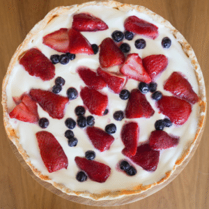 Torta Frutos rojos y Dulce de leche